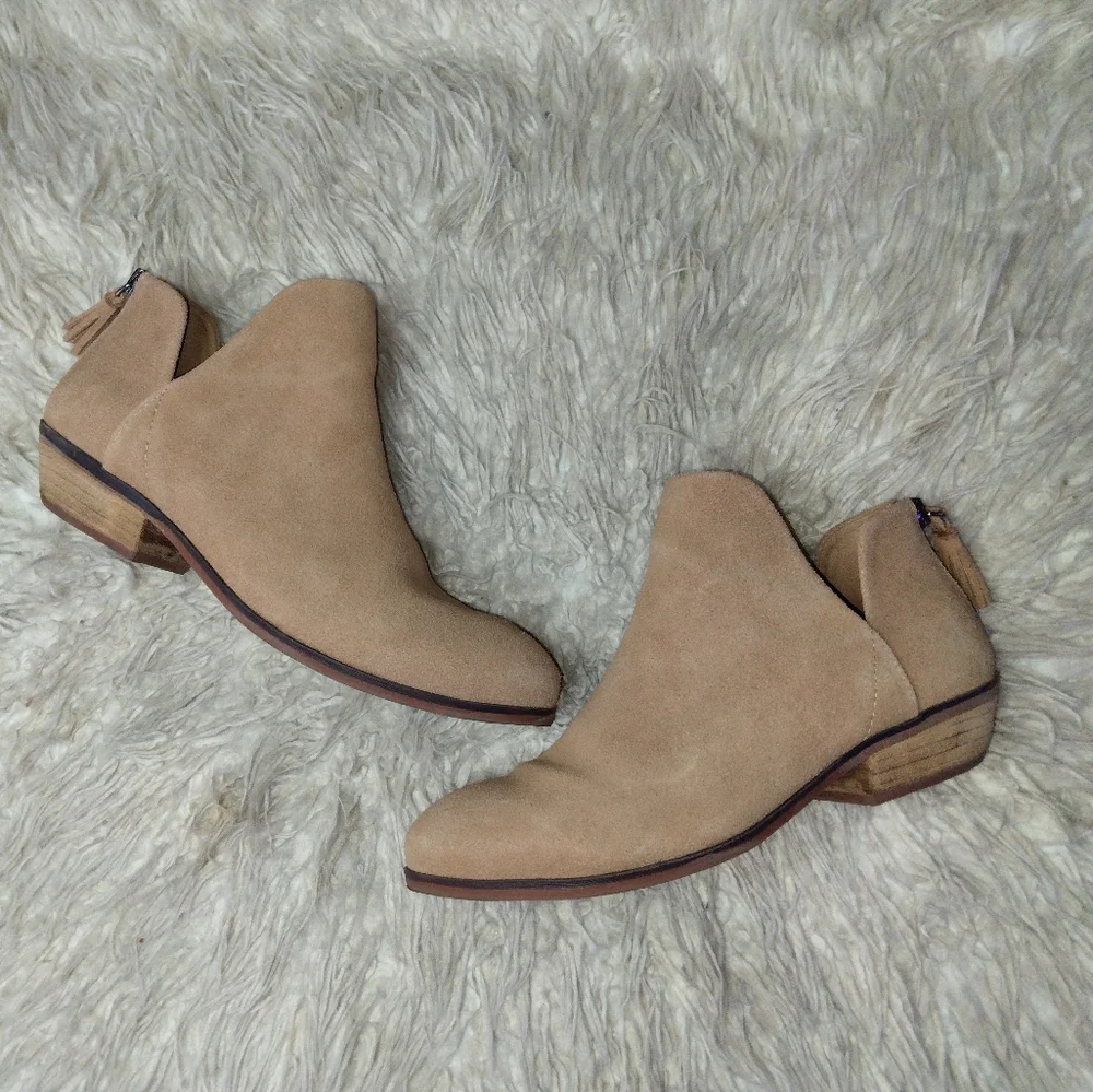 New Softwalk Rylee Bootie Size 7.5M